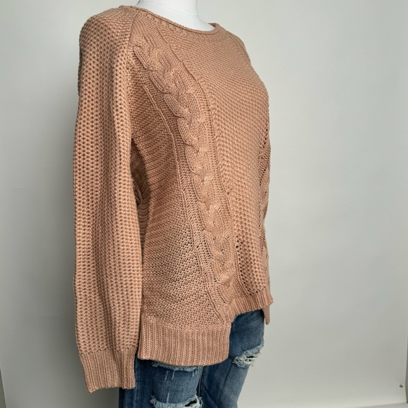 Women’s sweater. Relaxed, Cable knit. - Picture 3 of 8